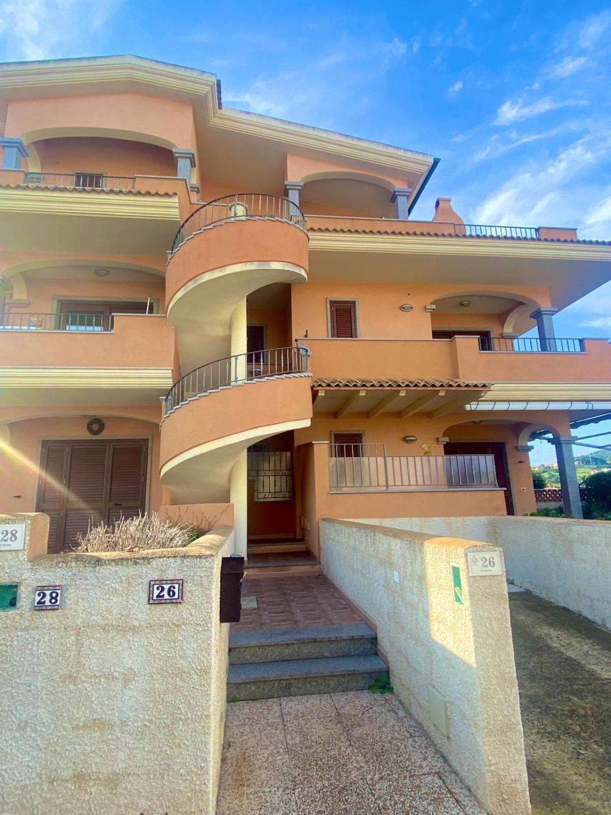 Castelsardo,Lu Bagnu Apartment Luaran gambar